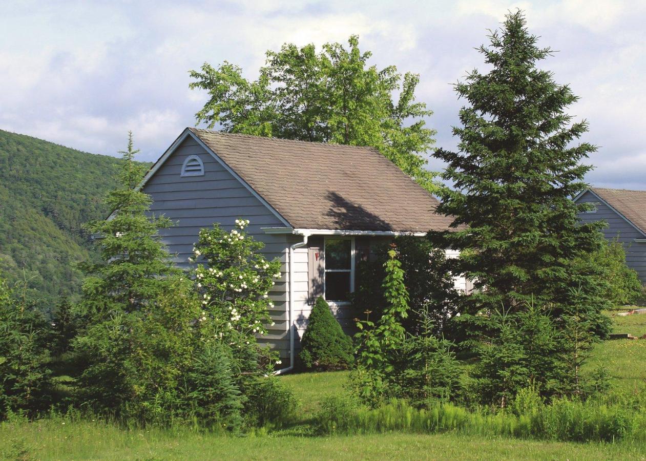 Chanterelle Inn & Cottages Baddeck Inlet エクステリア 写真