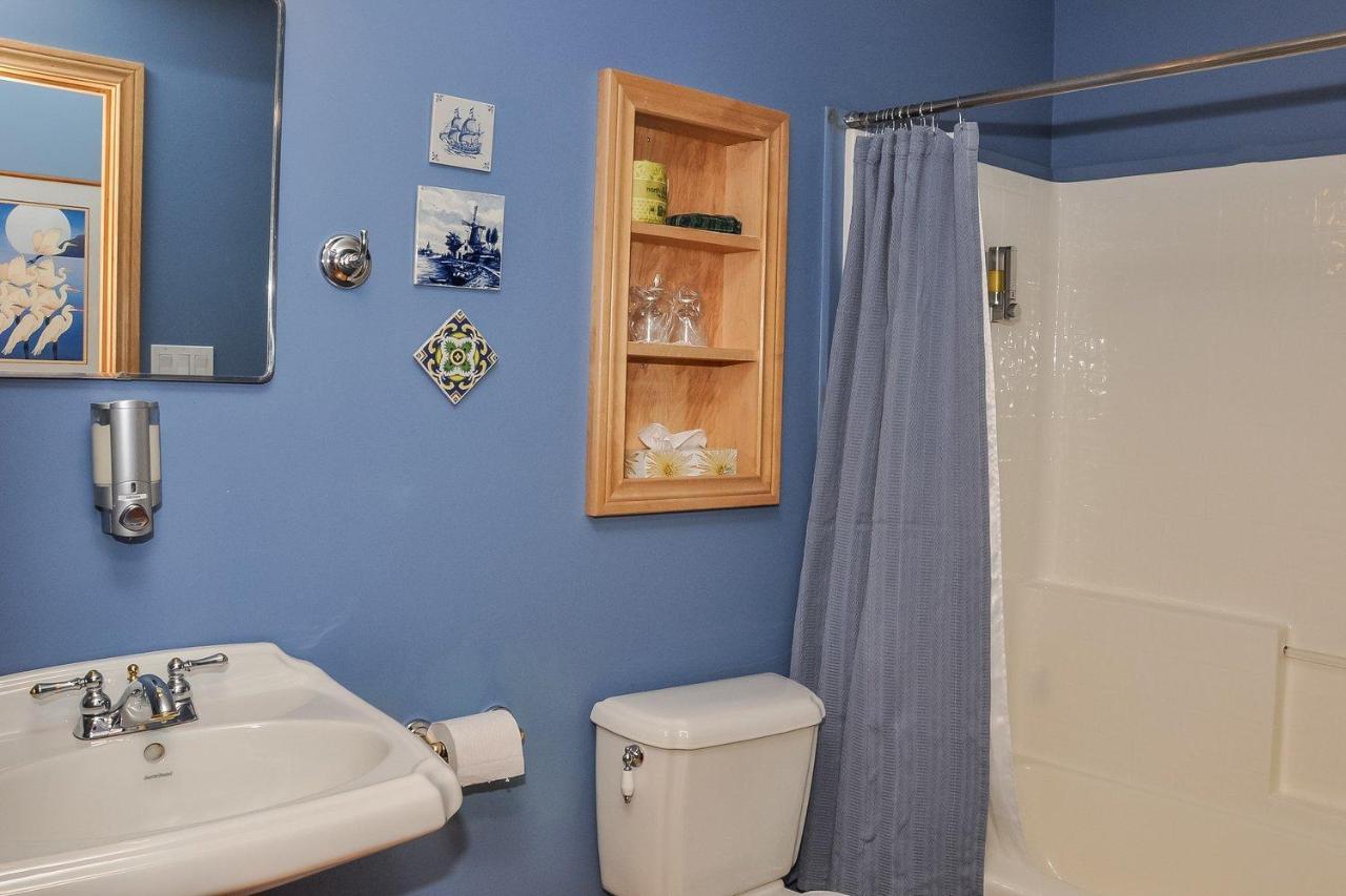 Chanterelle Inn & Cottages Baddeck Inlet エクステリア 写真