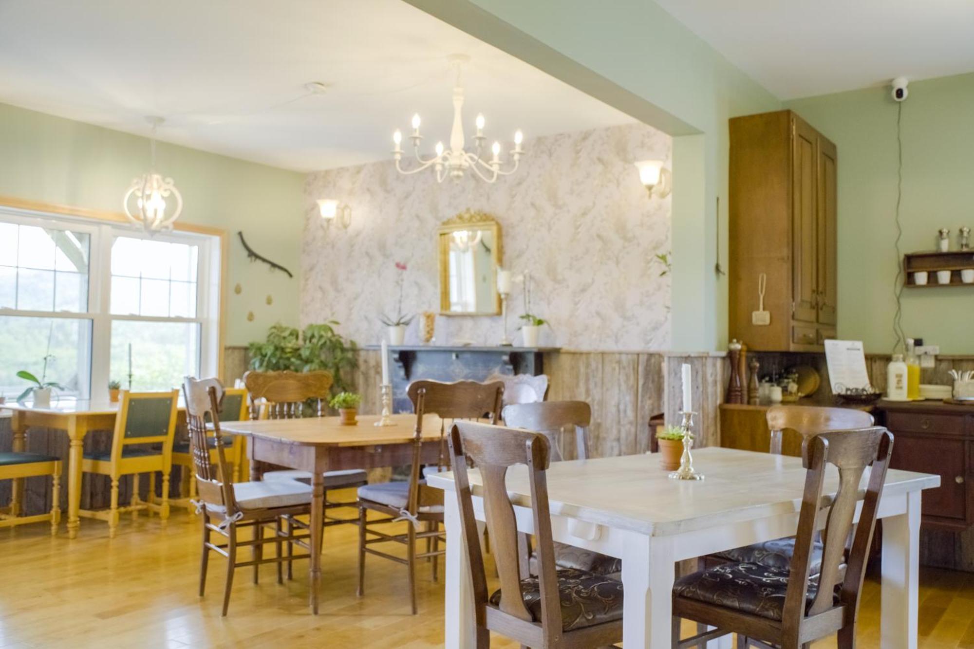 Chanterelle Inn & Cottages Baddeck Inlet エクステリア 写真