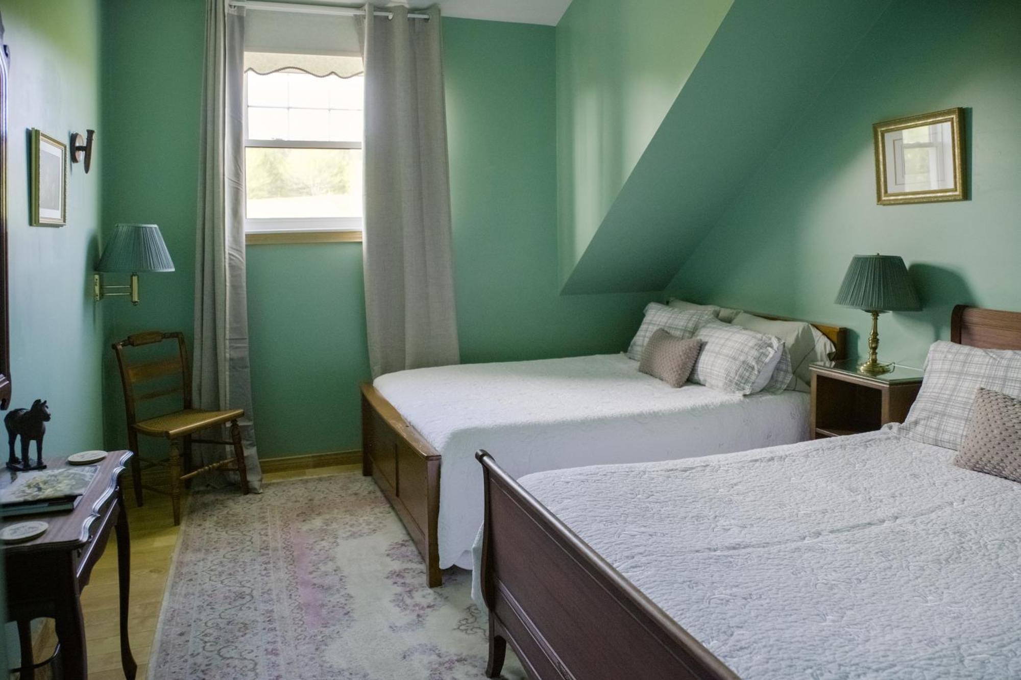 Chanterelle Inn & Cottages Baddeck Inlet エクステリア 写真